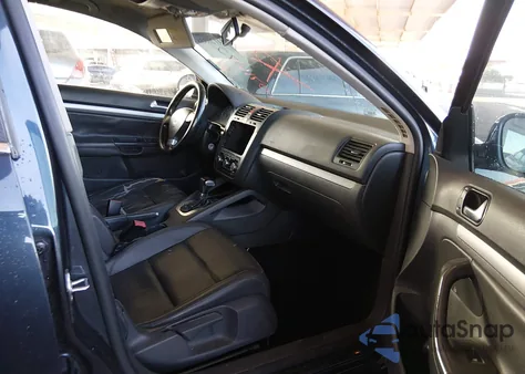 2008 Volkswagen Jetta Se/Sel из США, поврежденный, VIN 3VWRM71K38M071672